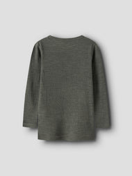 Ribbad långärmad tröja i 100% merinoull – NMNWAX WOOL RIB LS TOP NOOS - Mulled Basil