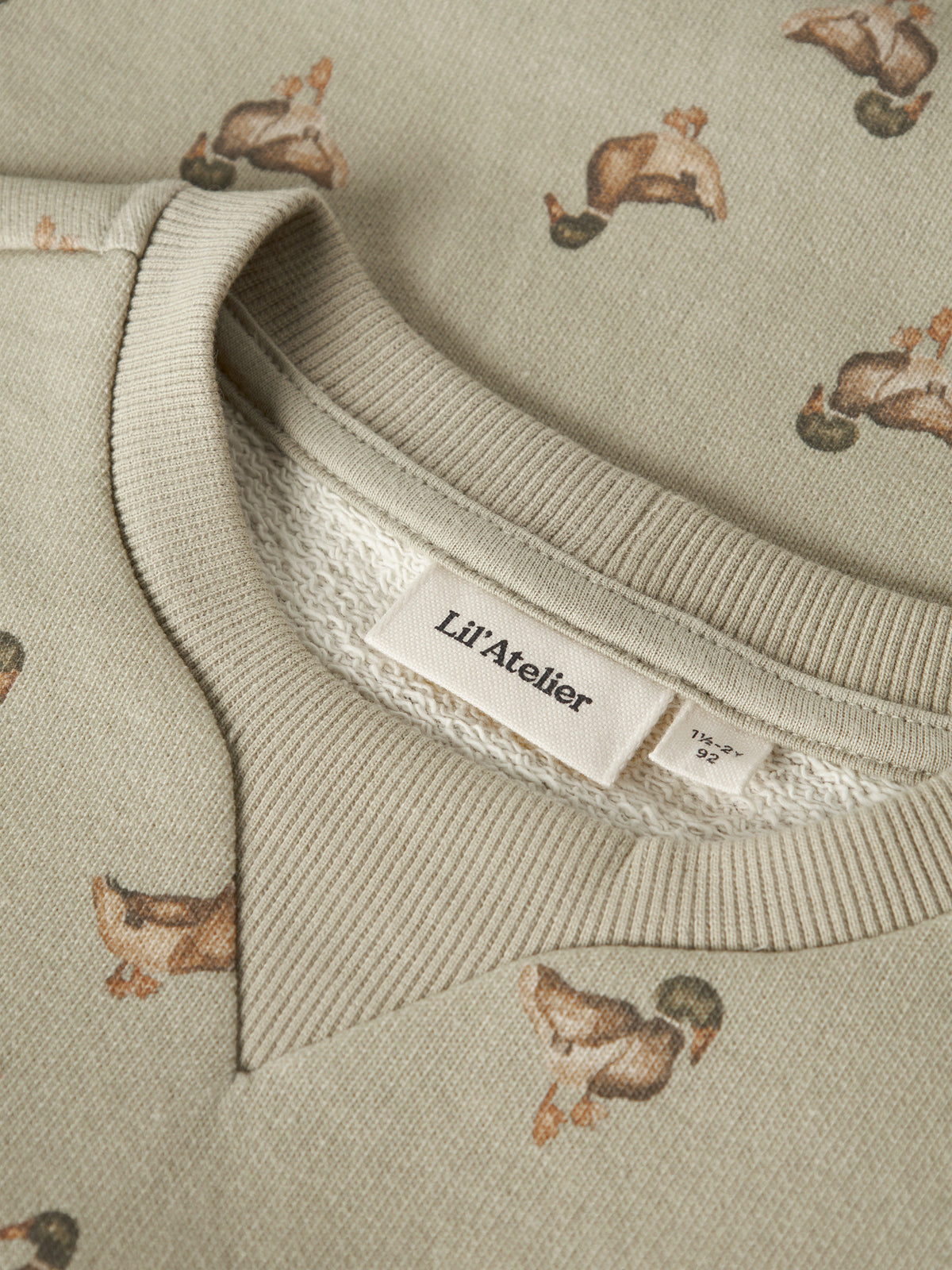 Mönstrad Collegetröja i Återvunnen Bomull - Moss Gray DUCK - NMMJOBO AIN LS LOOSE SWEAT LIL