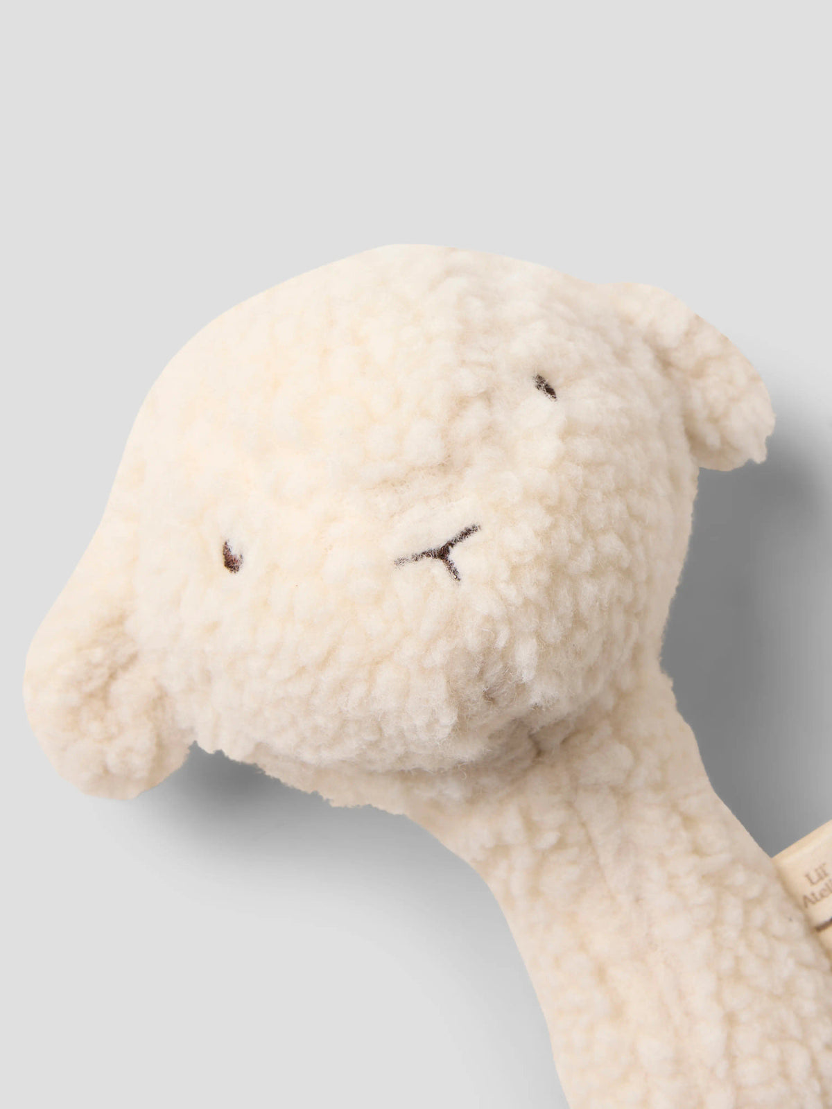 Teddyskallra Får - Turtledove - NBNNOA SHEEP RATTLE LIL