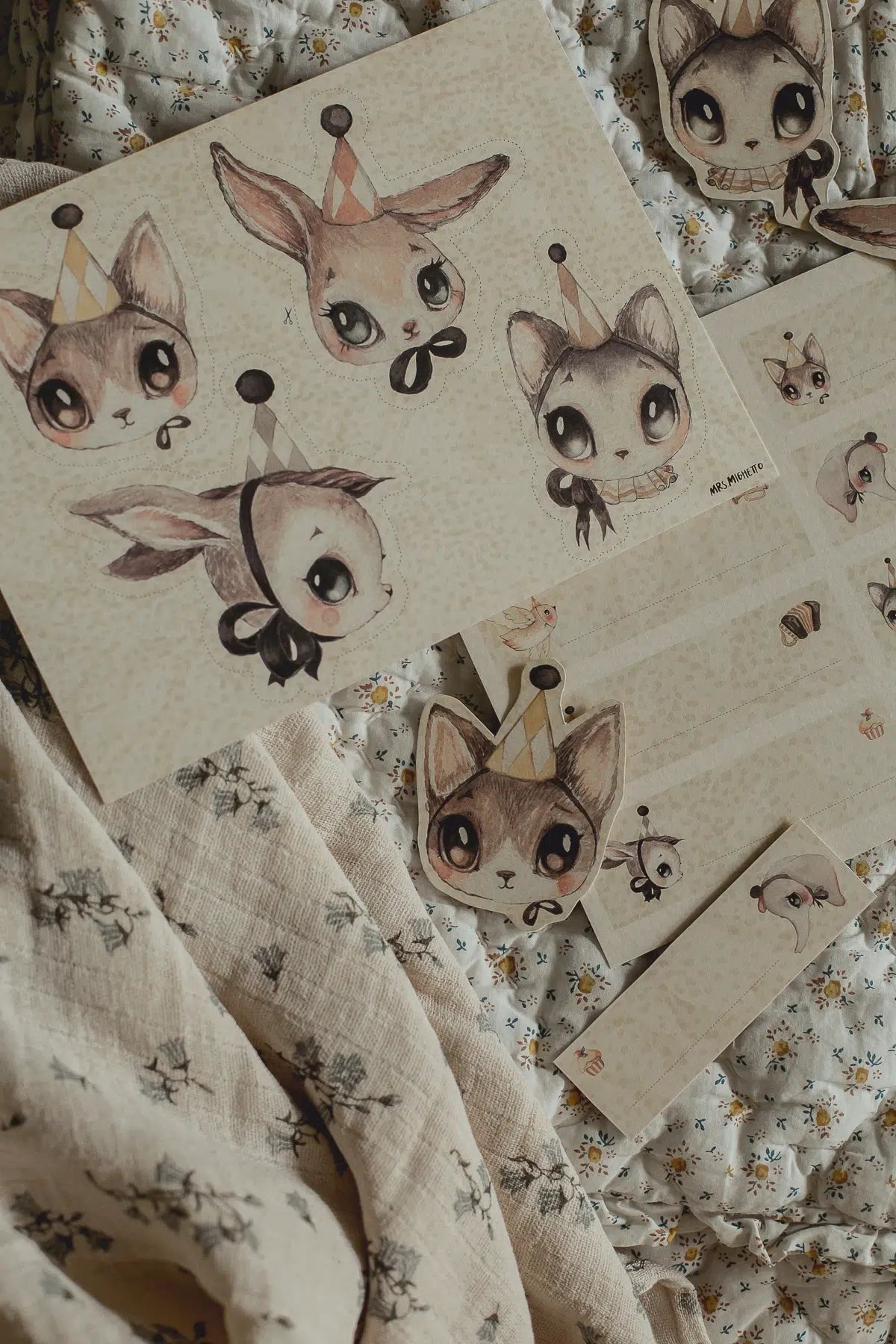 Mrs Mighetto - PAPER FRIENDS - PARTY KIT