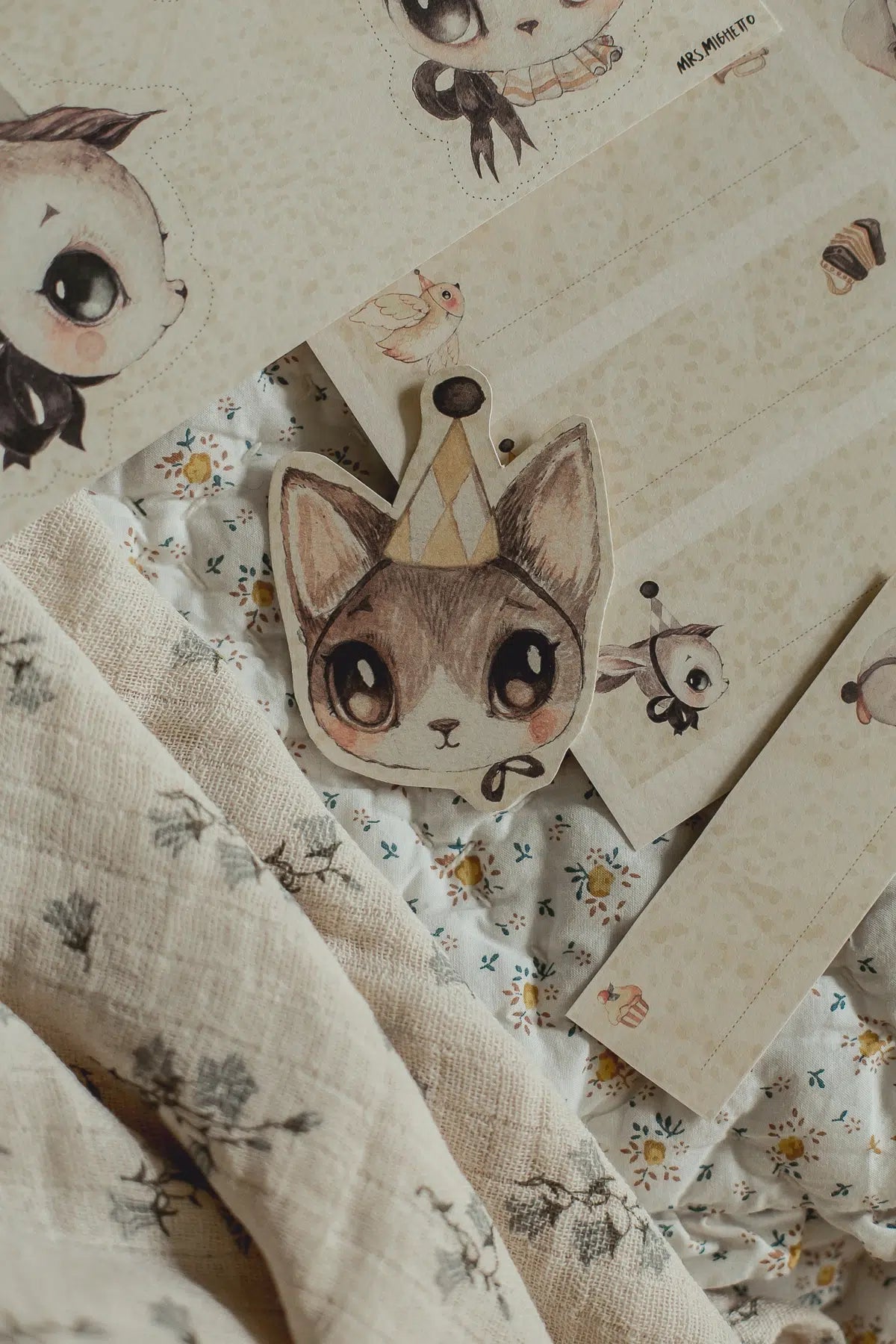 Mrs Mighetto - PAPER FRIENDS - PARTY KIT