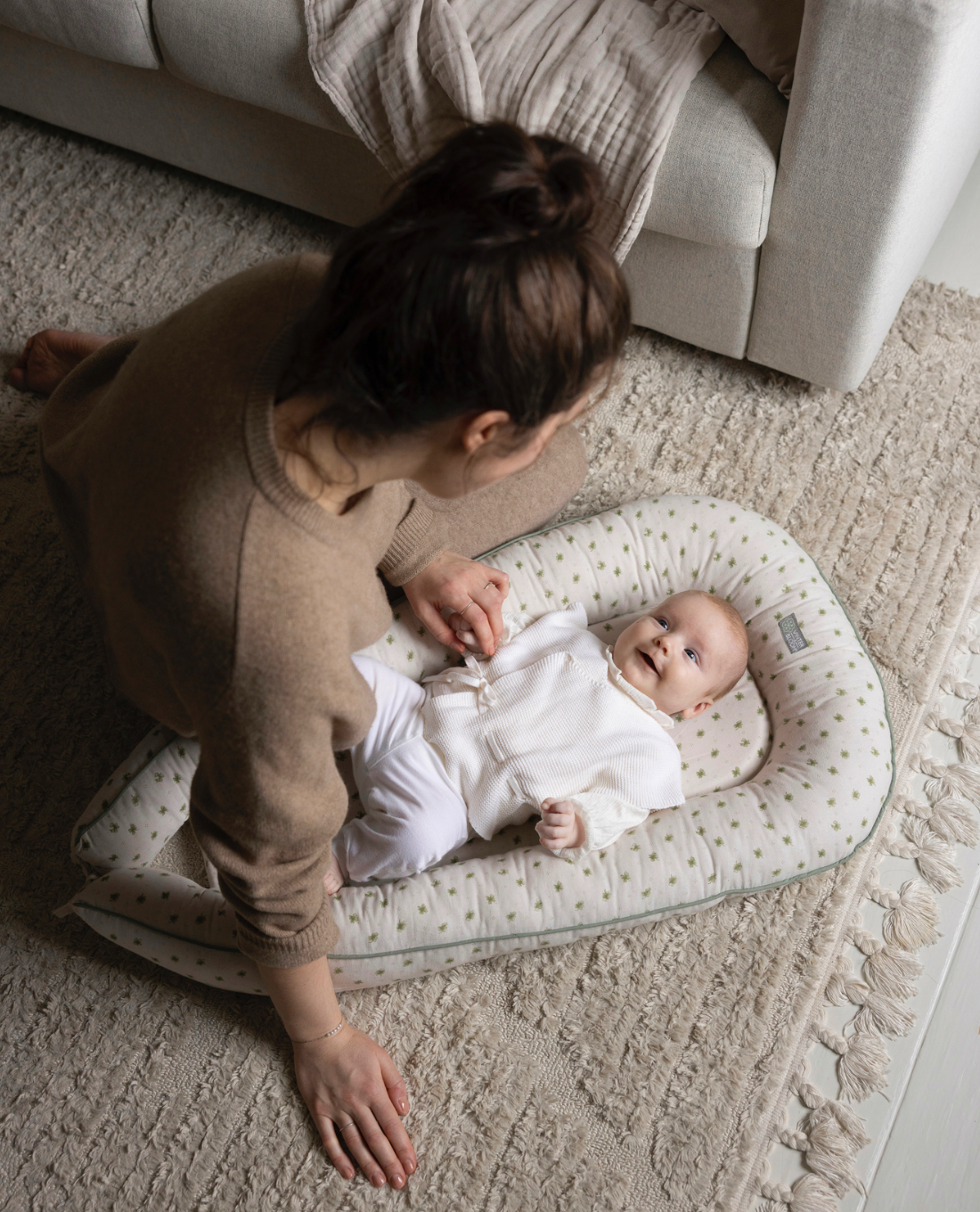 Meadow Baby Sleep Nest "Soft Sand"