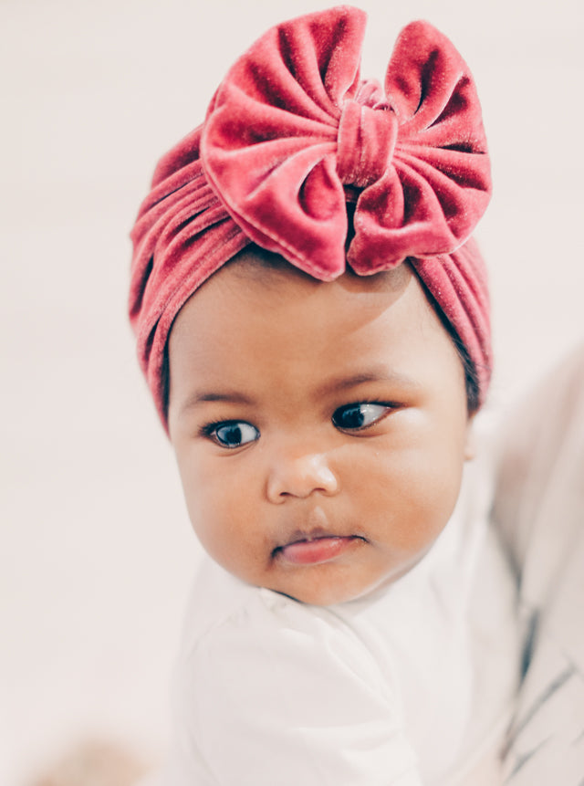Lieveling Turban mössa i sammet Mörk rosa