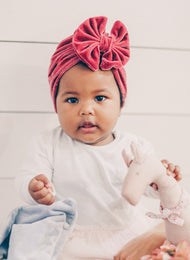 Lieveling Turban mössa i sammet Mörk rosa